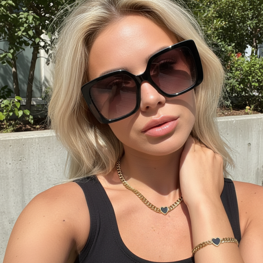 Elara Heart Necklace - Gold with Black Gemstone