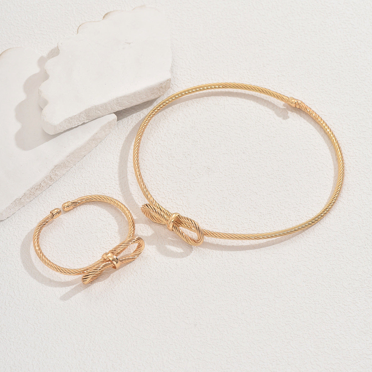 Eternal Knot 14K Gold Bracelet