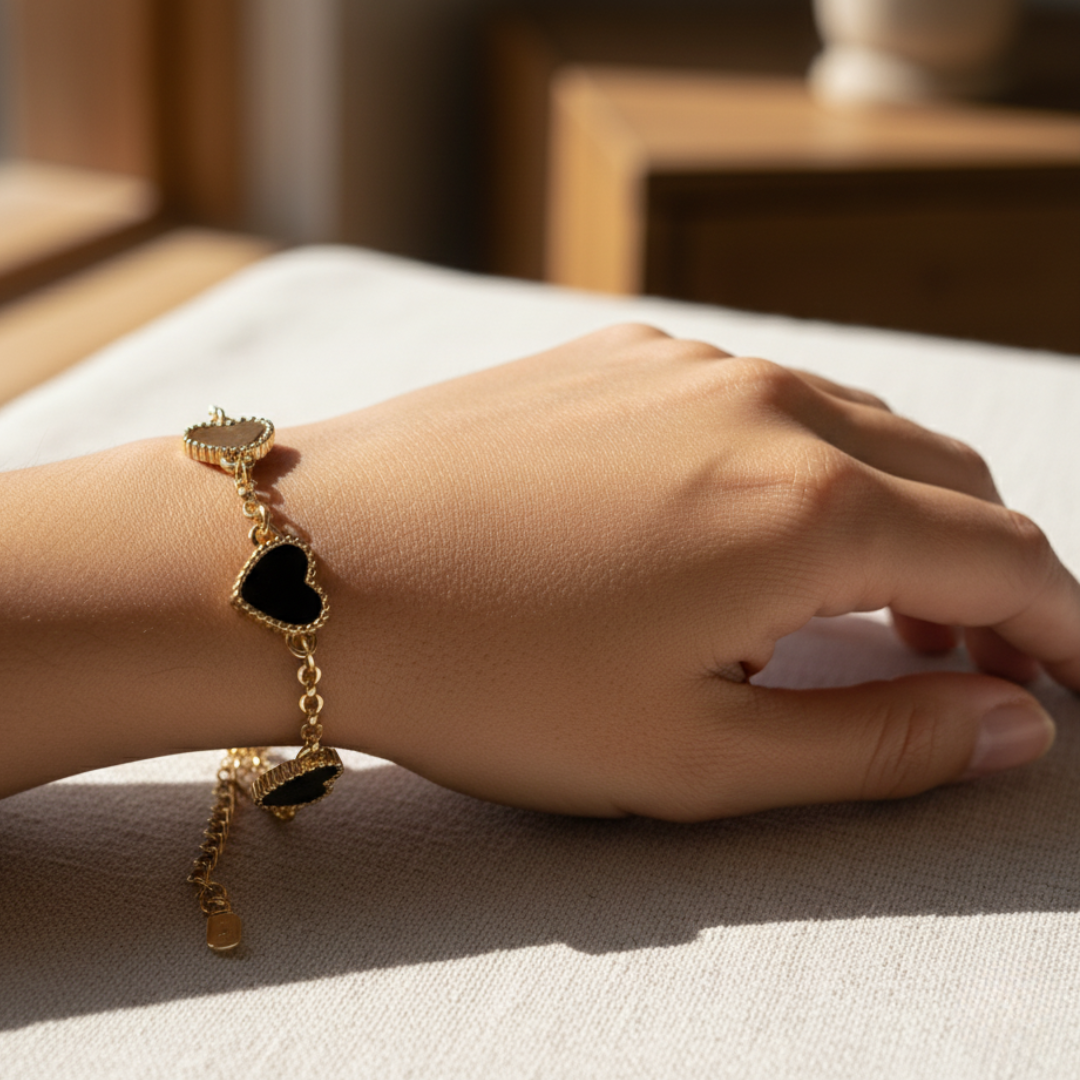 Fivefold Love Bracelet - Gold & Black
